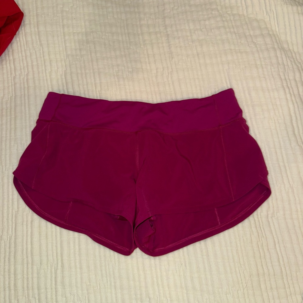 Lululemon speed up 2.5 shorts in magenta